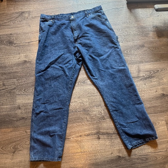 Men's 40x32 Wrangler Carpenter Jeans - Picture 1 of 8